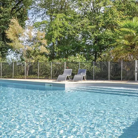 Beautiful In Lacapelette 펜션 Durfort-Lacapelette