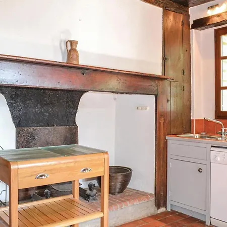 Ferienhaus Beautiful In Lacapelette Durfort-Lacapelette