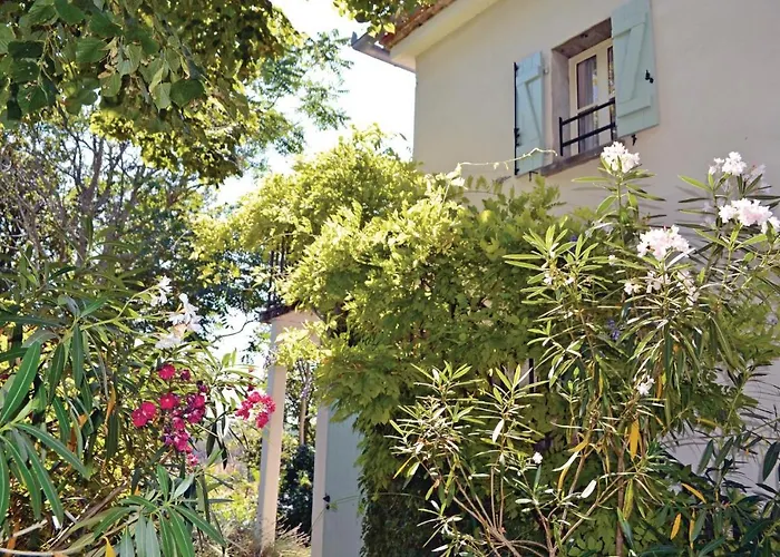 Vakantiehuis Beautiful In Lacapelette Durfort-Lacapelette