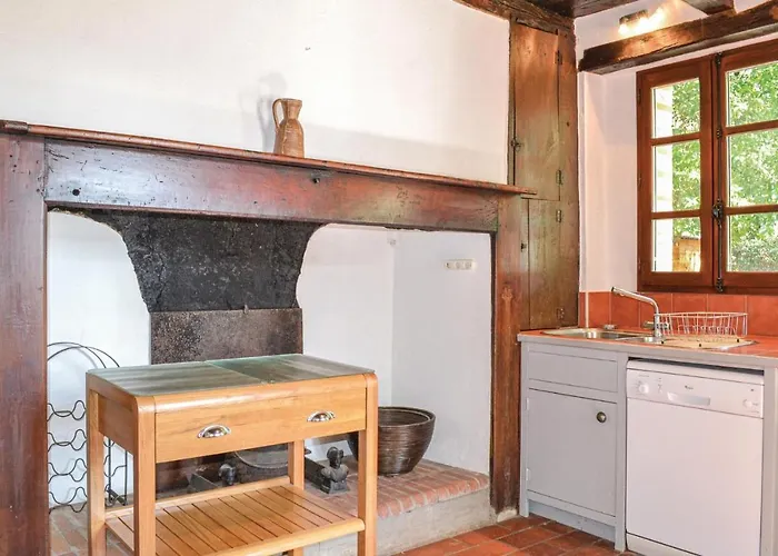 Vakantiehuis Beautiful In Lacapelette Durfort-Lacapelette