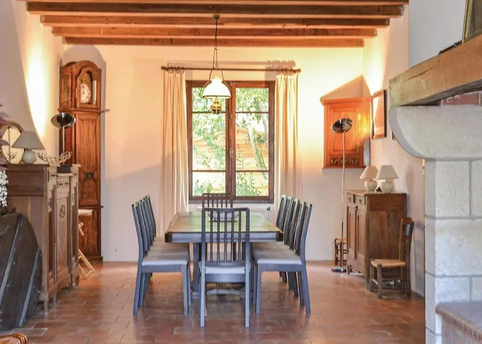 Beautiful In Lacapelette * Durfort-Lacapelette